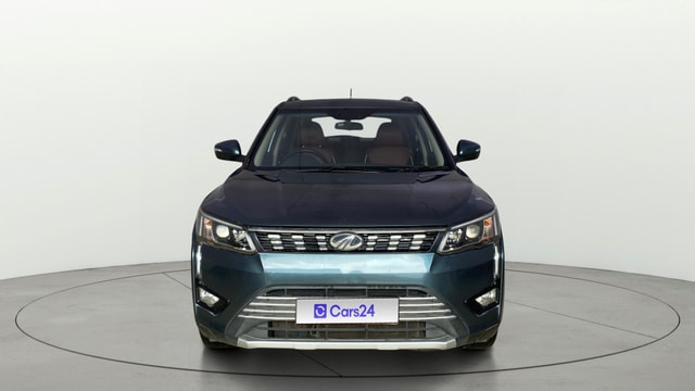 View Mahindra XUV300 Image 1 Used Mahindra XUV300 Image 1