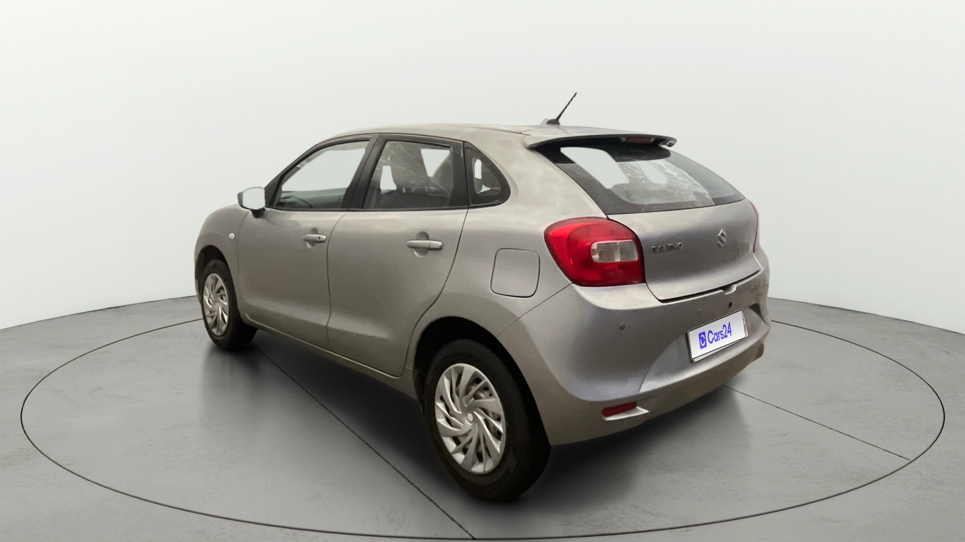 View 2016 Maruti Suzuki 1000 Base Variant Image 2 Used 2016 Maruti Suzuki 1000 Base Variant Image 2