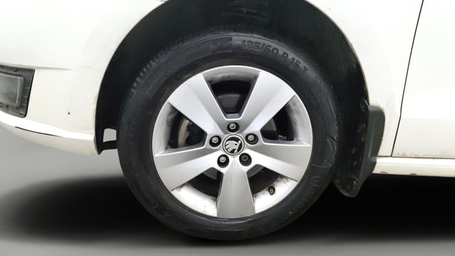 View Skoda Rapid Image 28 Used Skoda Rapid Image 28