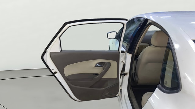 View Skoda Rapid Image 16 Used Skoda Rapid Image 16