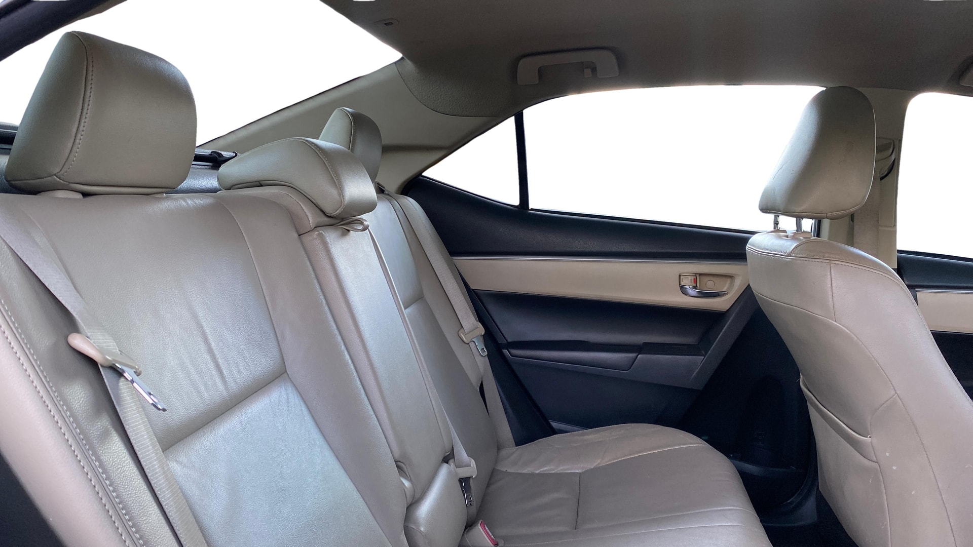View 2015 Toyota Corolla Altis 1.8 VL AT Image 34 Used 2015 Toyota Corolla Altis 1.8 VL AT Image 34