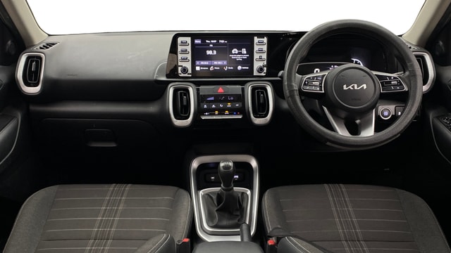 View Kia Sonet Image 15 Used Kia Sonet Image 15