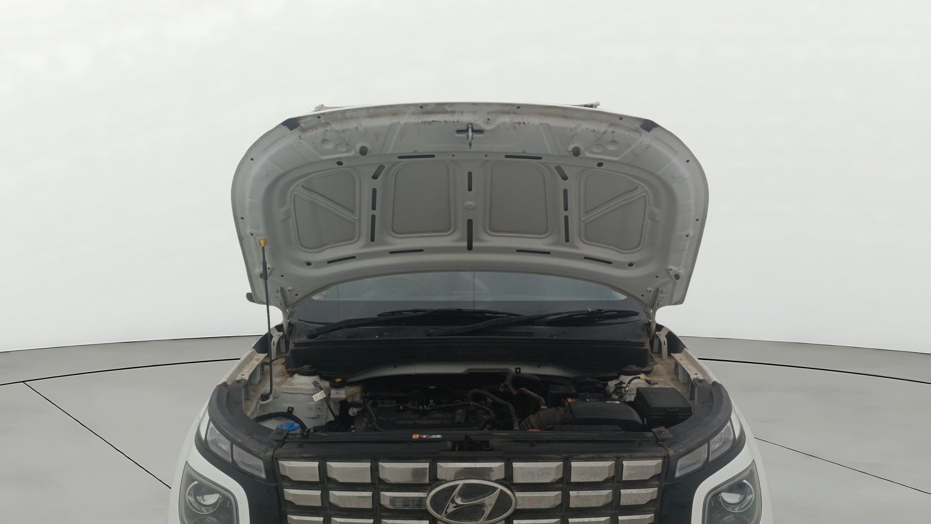 View 2024 Hyundai Venue SX 1.2 Petrol MT Image 34 Used 2024 Hyundai Venue SX 1.2 Petrol MT Image 34