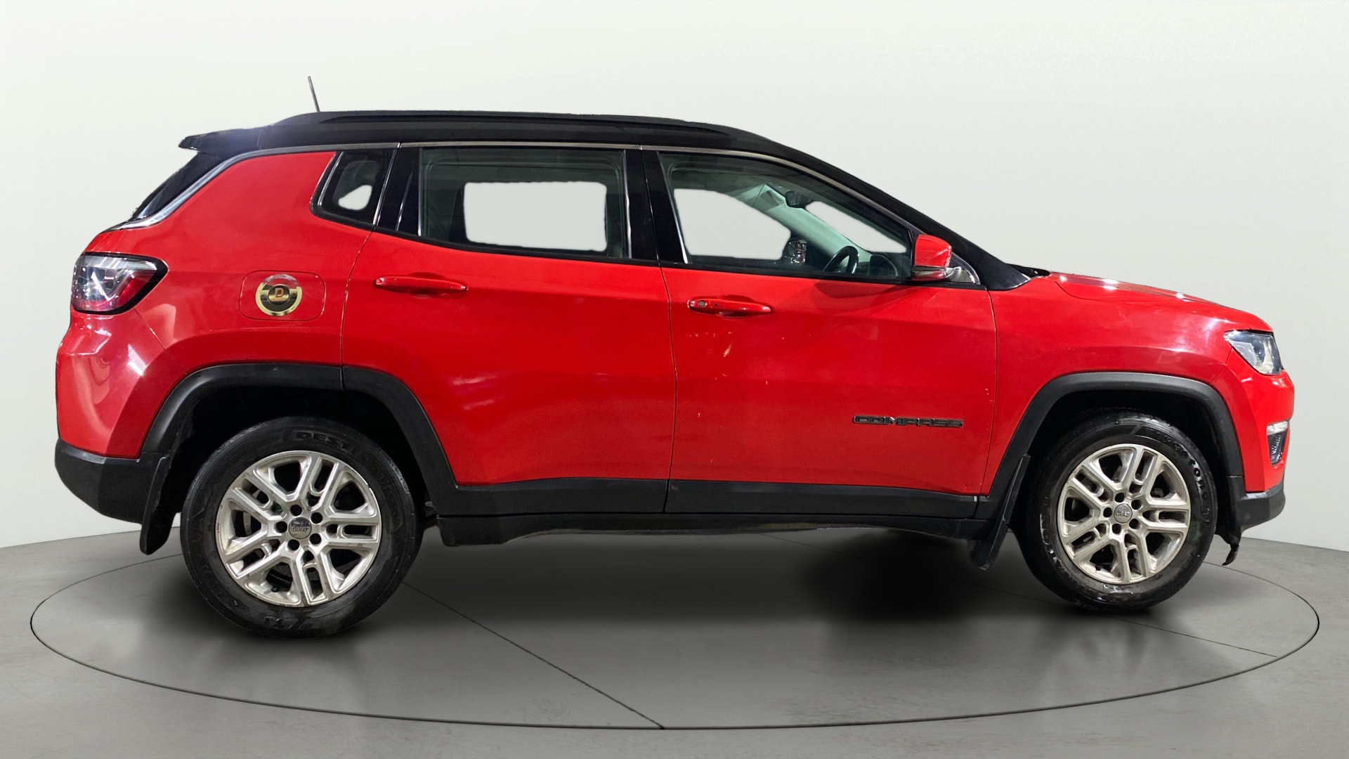 View 2017 Jeep Compass Limited 4X4 (O) 2.0 Diesel BS IV Image 27 Used 2017 Jeep Compass Limited 4X4 (O) 2.0 Diesel BS IV Image 27