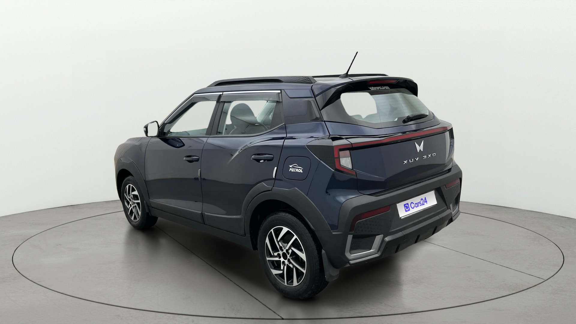 View 2024 Mahindra XUV 3XO AX5L 1.2 TGDi Image 2 Used 2024 Mahindra XUV 3XO AX5L 1.2 TGDi Image 2
