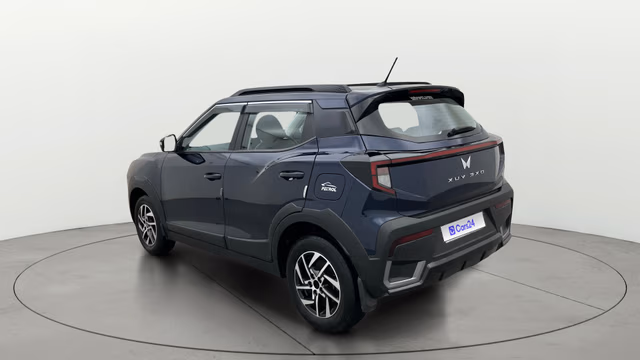 View Mahindra XUV 3XO Image 2 Used Mahindra XUV 3XO Image 2