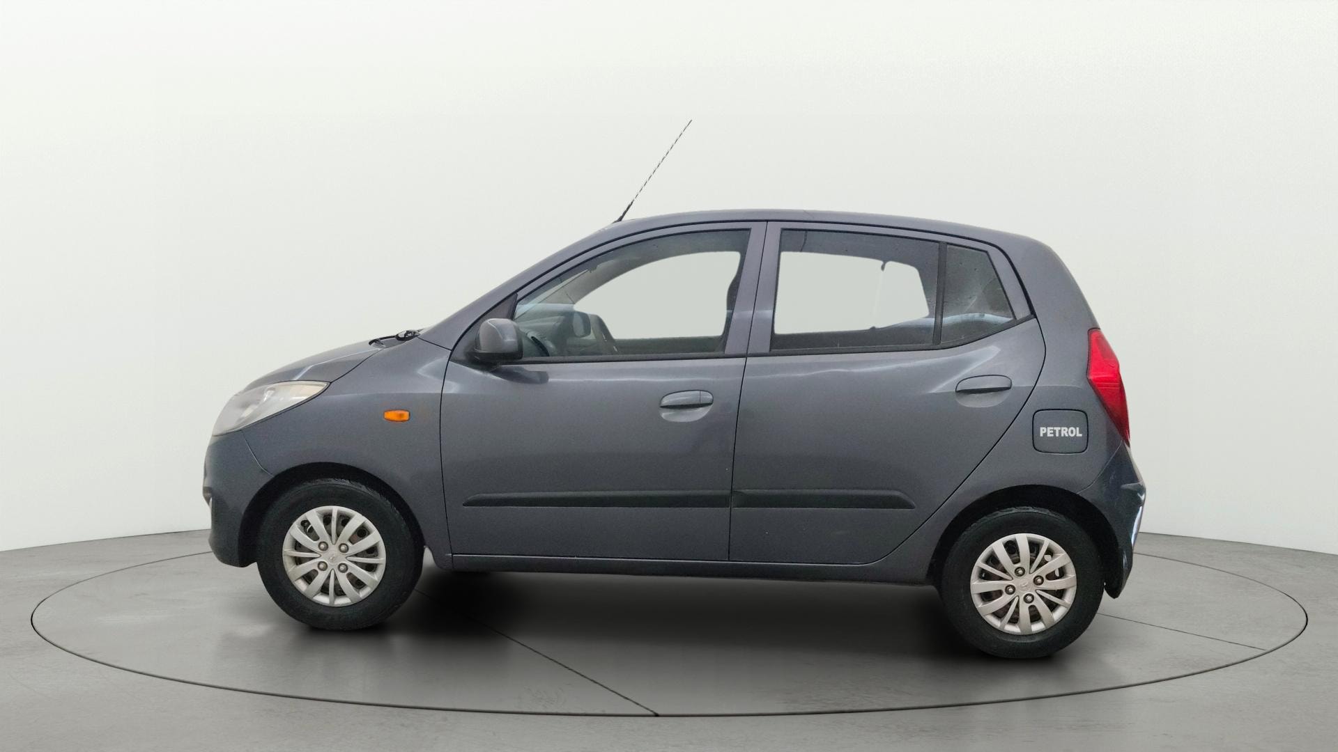 View 2015 Hyundai i10 1.2 Asta MT Image 5 Used 2015 Hyundai i10 1.2 Asta MT Image 5