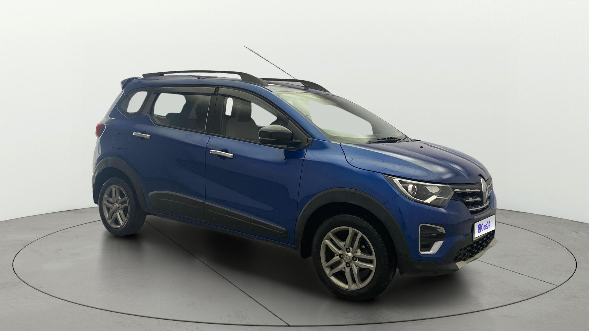 View 2022 Renault Triber RXZ Image 23 Used 2022 Renault Triber RXZ Image 23