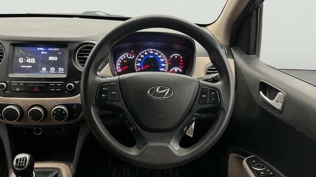 View Hyundai Grand i10 Image 20 Used Hyundai Grand i10 Image 20