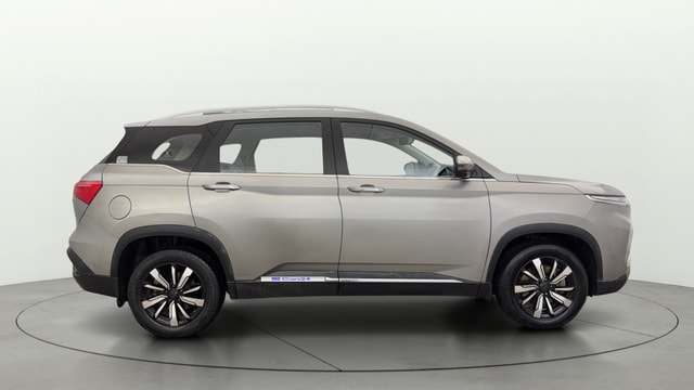View MG Hector Image 28 Used MG Hector Image 28