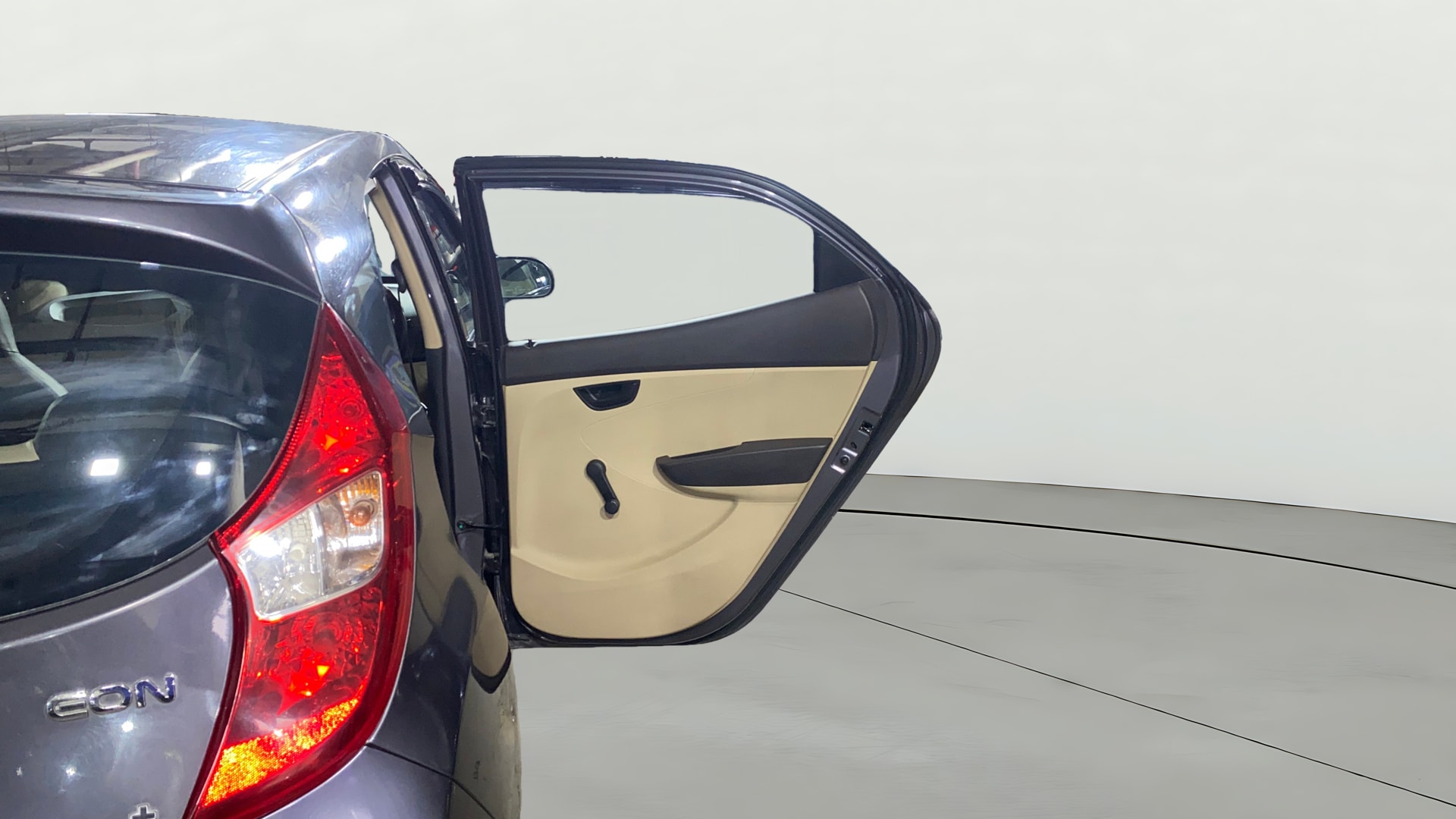 Used 2015 Hyundai EON Used 2015 Hyundai EON