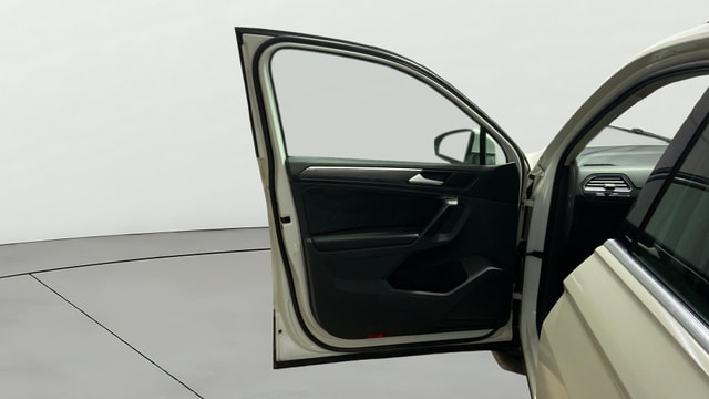 View Volkswagen Tiguan Image 32 Used Volkswagen Tiguan Image 32