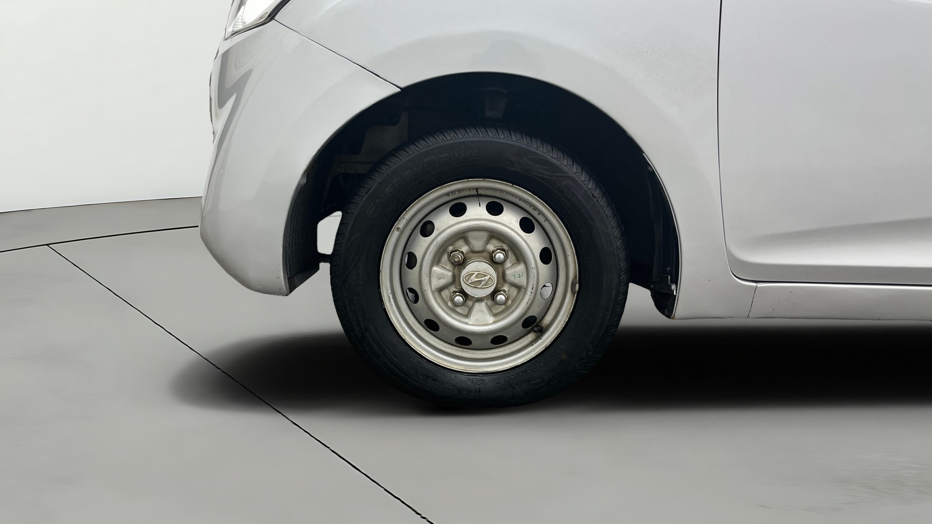 View 2015 Hyundai EON D-Lite Plus Image 27 Used 2015 Hyundai EON D-Lite Plus Image 27