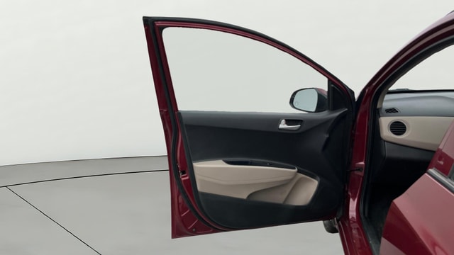View Hyundai Grand i10 Image 30 Used Hyundai Grand i10 Image 30