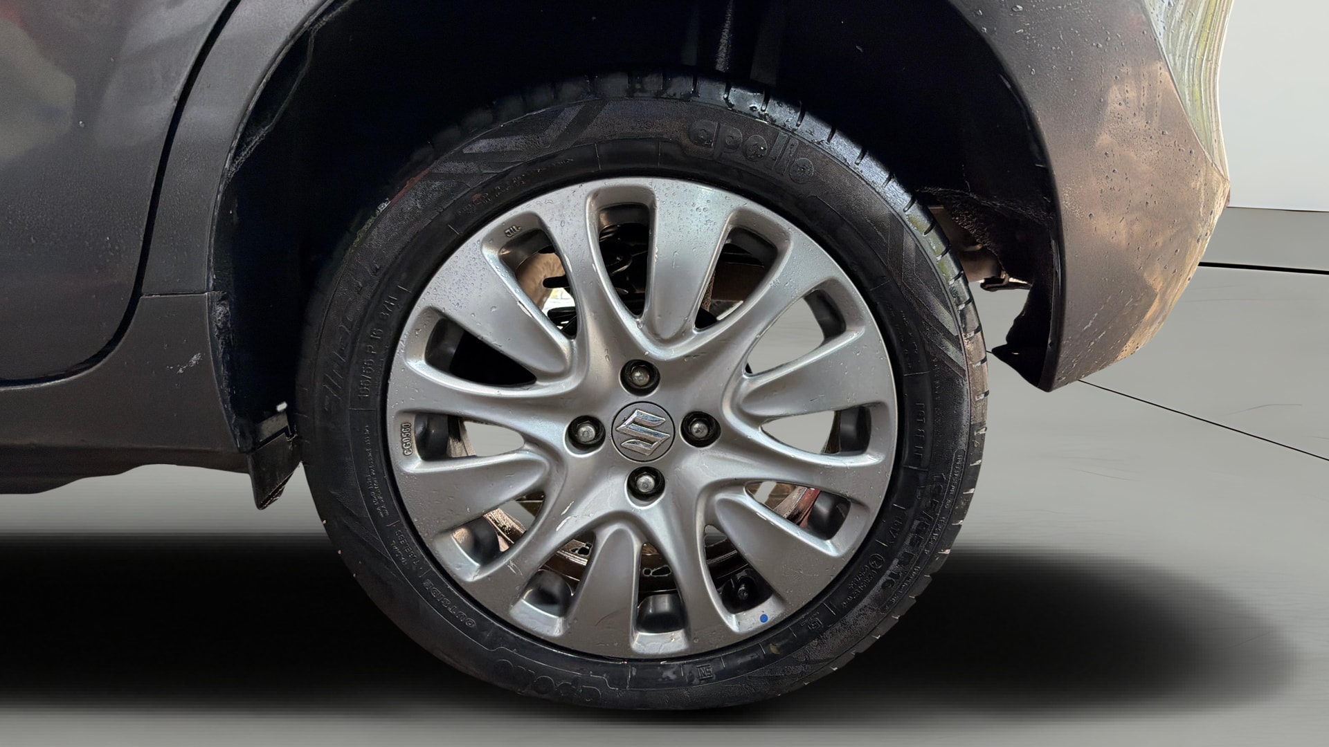 View 2017 Maruti Suzuki 1000 Base Variant Image 11 Used 2017 Maruti Suzuki 1000 Base Variant Image 11