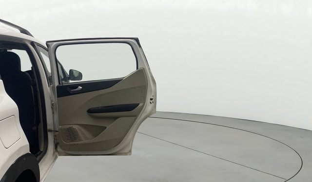 View Renault Triber Image 7 Used Renault Triber Image 7