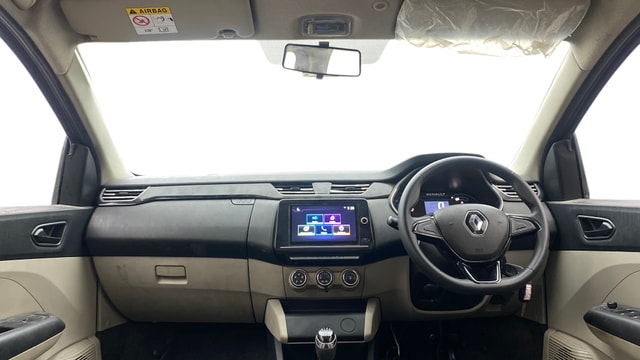 View Renault Triber Image 15 Used Renault Triber Image 15