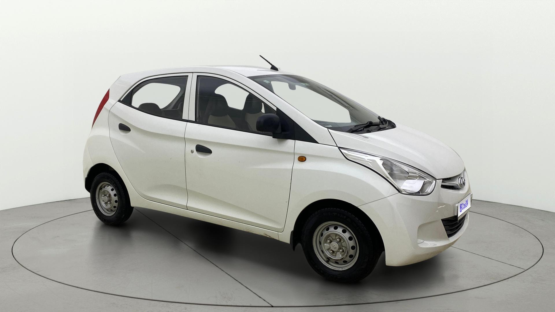 View 2016 Hyundai EON D-Lite Plus Image 21 Used 2016 Hyundai EON D-Lite Plus Image 21