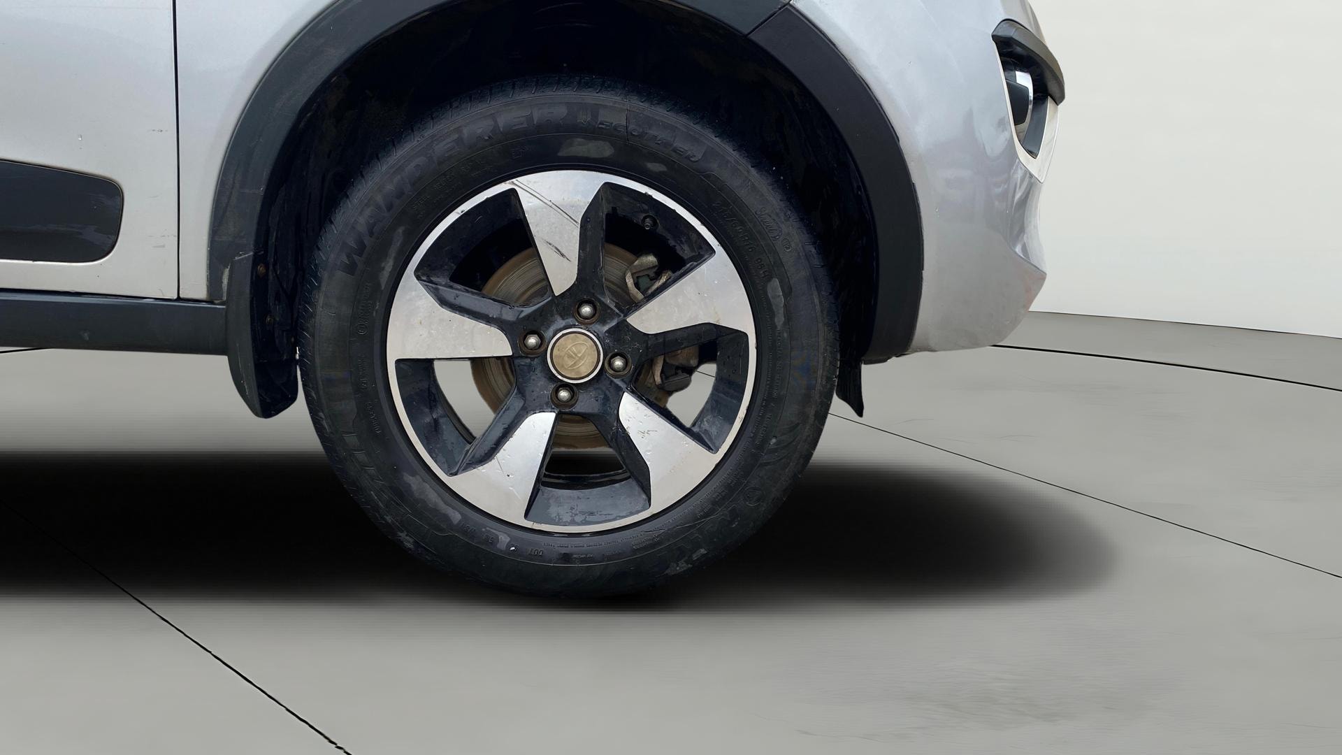 View 2019 Tata Nexon Revotron XE Image 43 Used 2019 Tata Nexon Revotron XE Image 43
