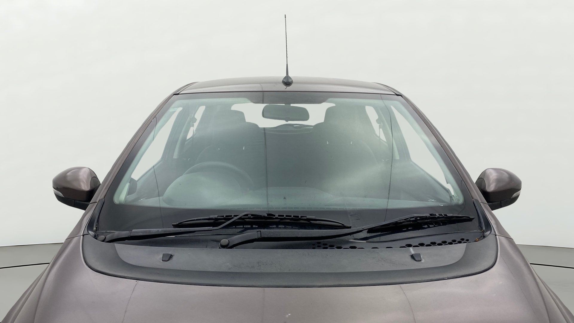 View 2018 Tata Tiago Revotorq XB Image 29 Used 2018 Tata Tiago Revotorq XB Image 29