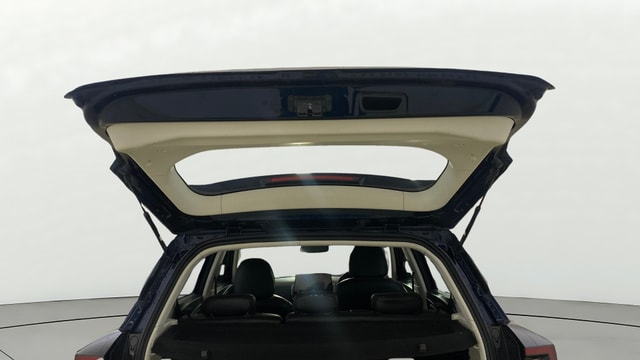View Mahindra XUV 3XO Image 31 Used Mahindra XUV 3XO Image 31