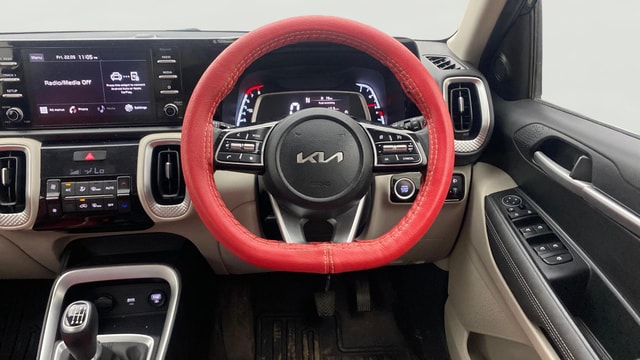 View Kia Sonet Image 21 Used Kia Sonet Image 21
