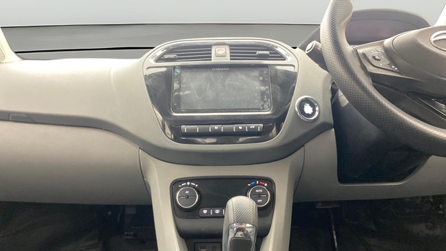 View Tata Tigor Image 17 Used Tata Tigor Image 17