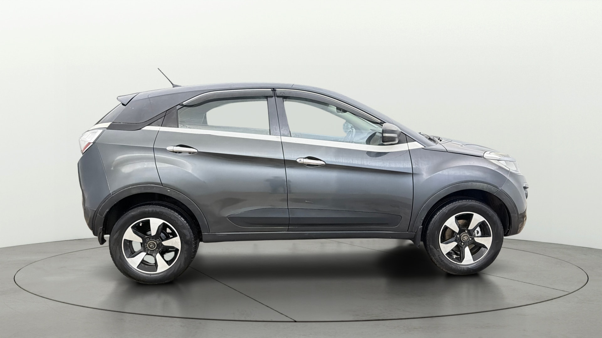 Used 2018 Tata Nexon Used 2018 Tata Nexon