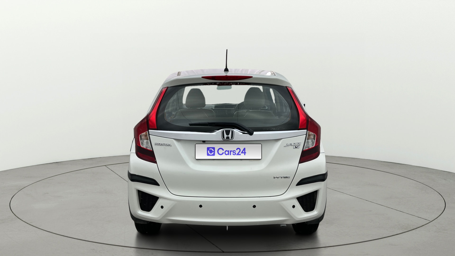 View 2017 Honda Jazz E MT Diesel Image 39 Used 2017 Honda Jazz E MT Diesel Image 39