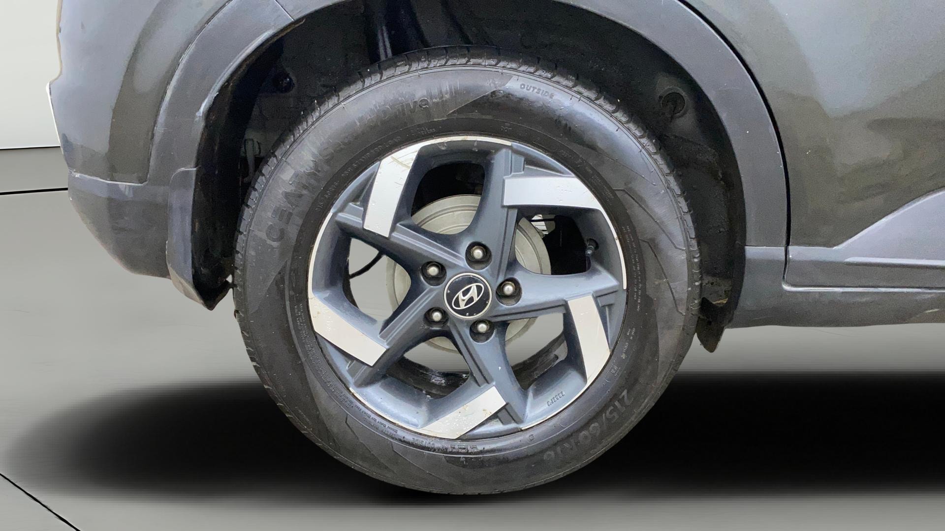 View 2019 Hyundai Venue SX 1.0 Petrol Image 25 Used 2019 Hyundai Venue SX 1.0 Petrol Image 25