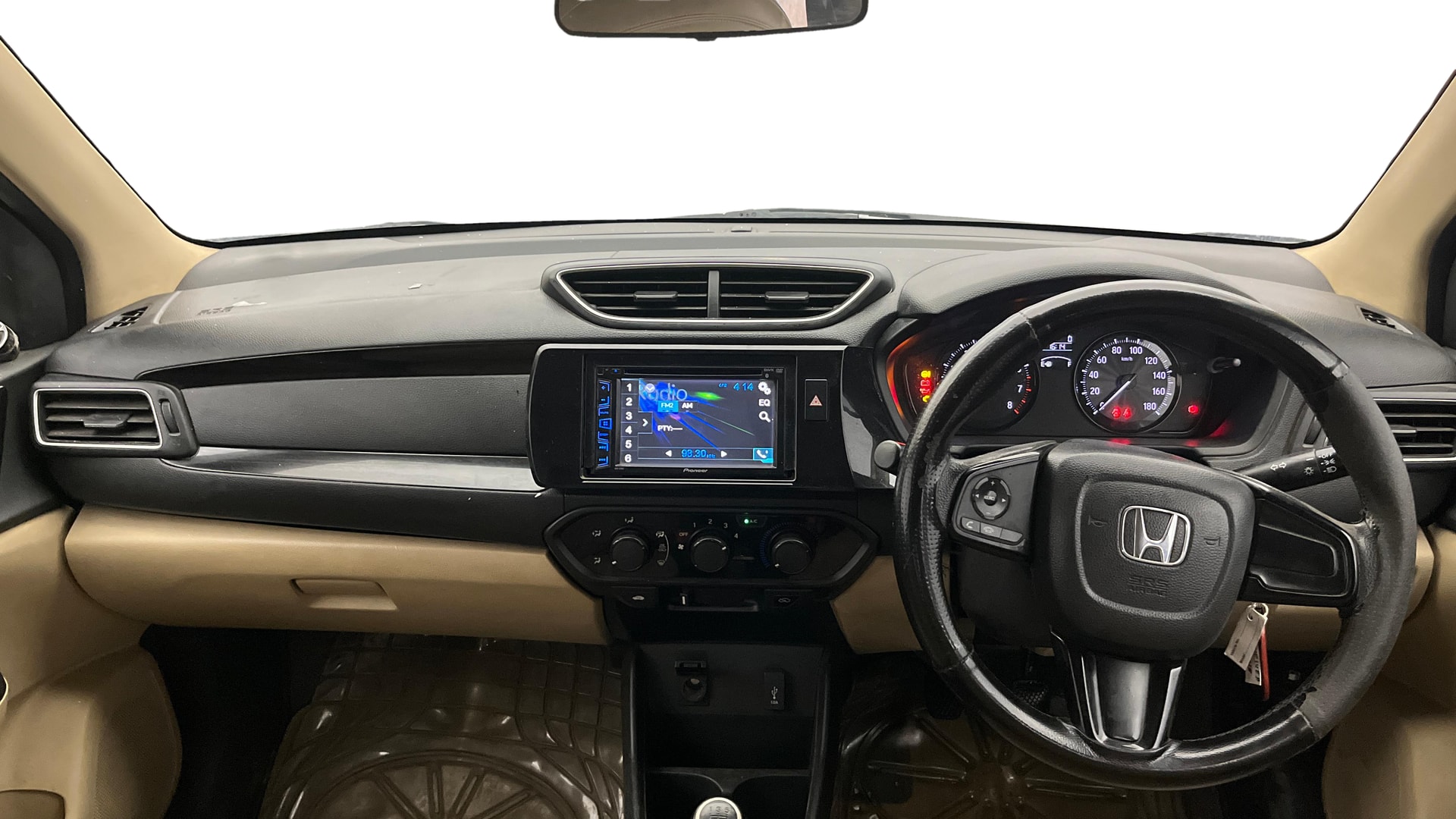 View 2020 Honda Amaze E MT Petrol BS IV Image 15 Used 2020 Honda Amaze E MT Petrol BS IV Image 15