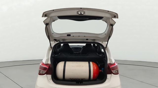View Hyundai Grand i10 Image 16 Used Hyundai Grand i10 Image 16