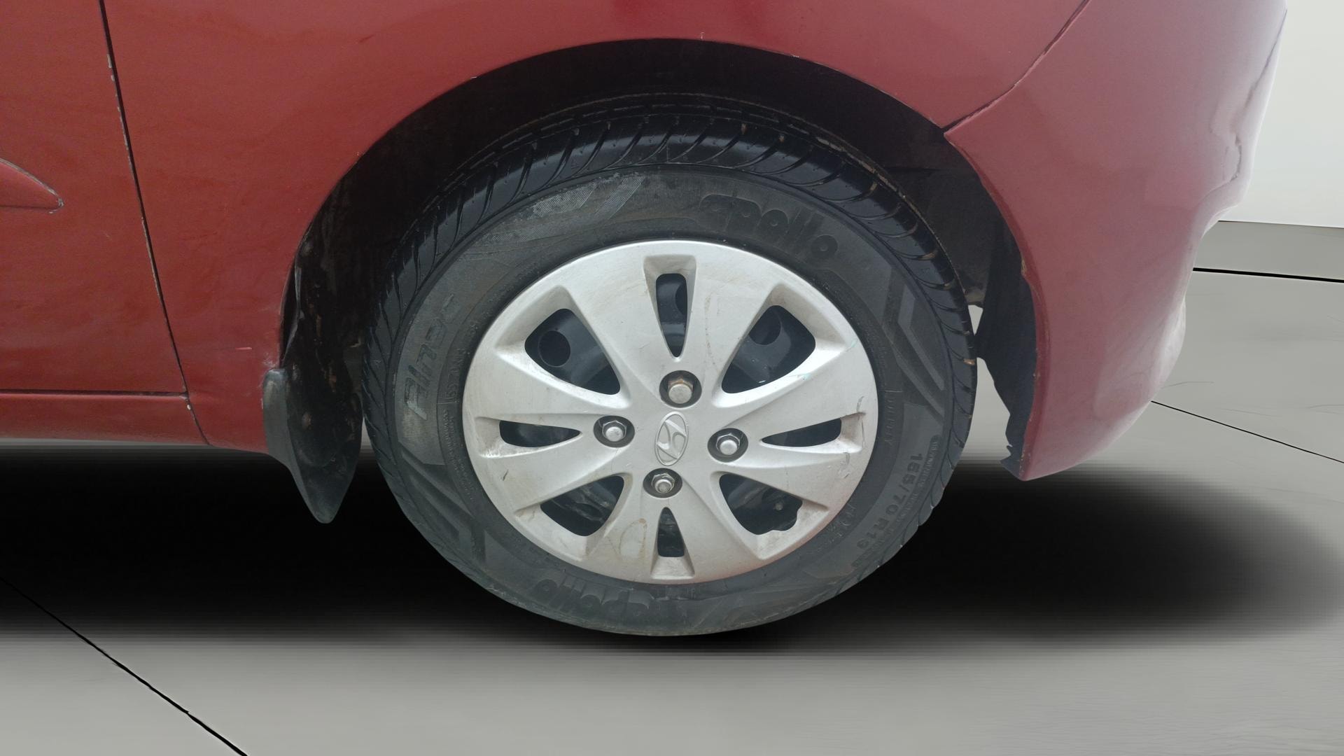 View 2013 Hyundai i10 1.2 Sportz AT Image 40 Used 2013 Hyundai i10 1.2 Sportz AT Image 40