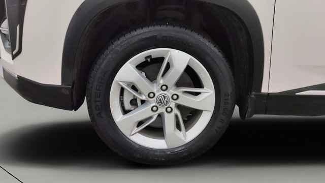 View MG Hector Image 30 Used MG Hector Image 30