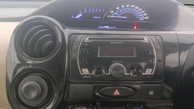View Toyota Etios Liva Image 17 Used Toyota Etios Liva Image 17