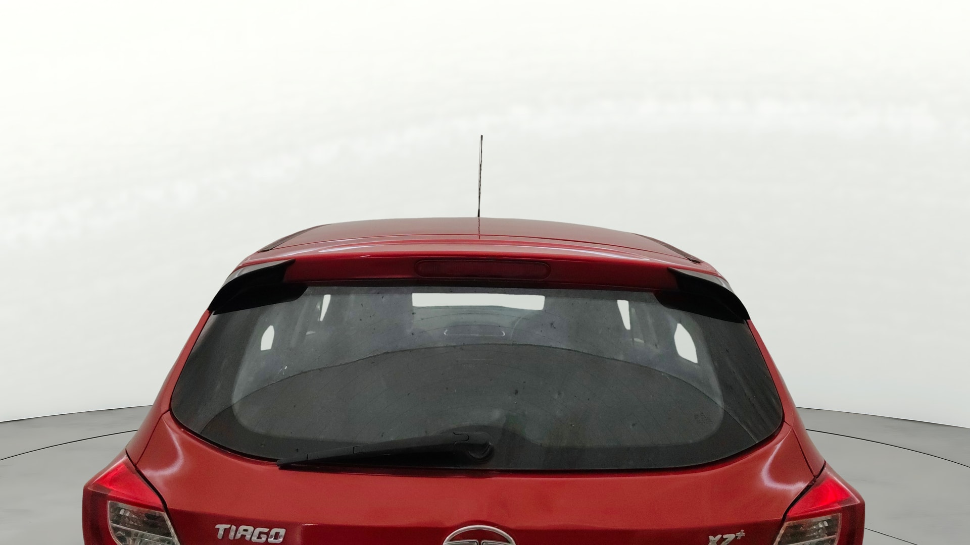 View 2019 Tata Tiago Revotorq XB Image 4 Used 2019 Tata Tiago Revotorq XB Image 4