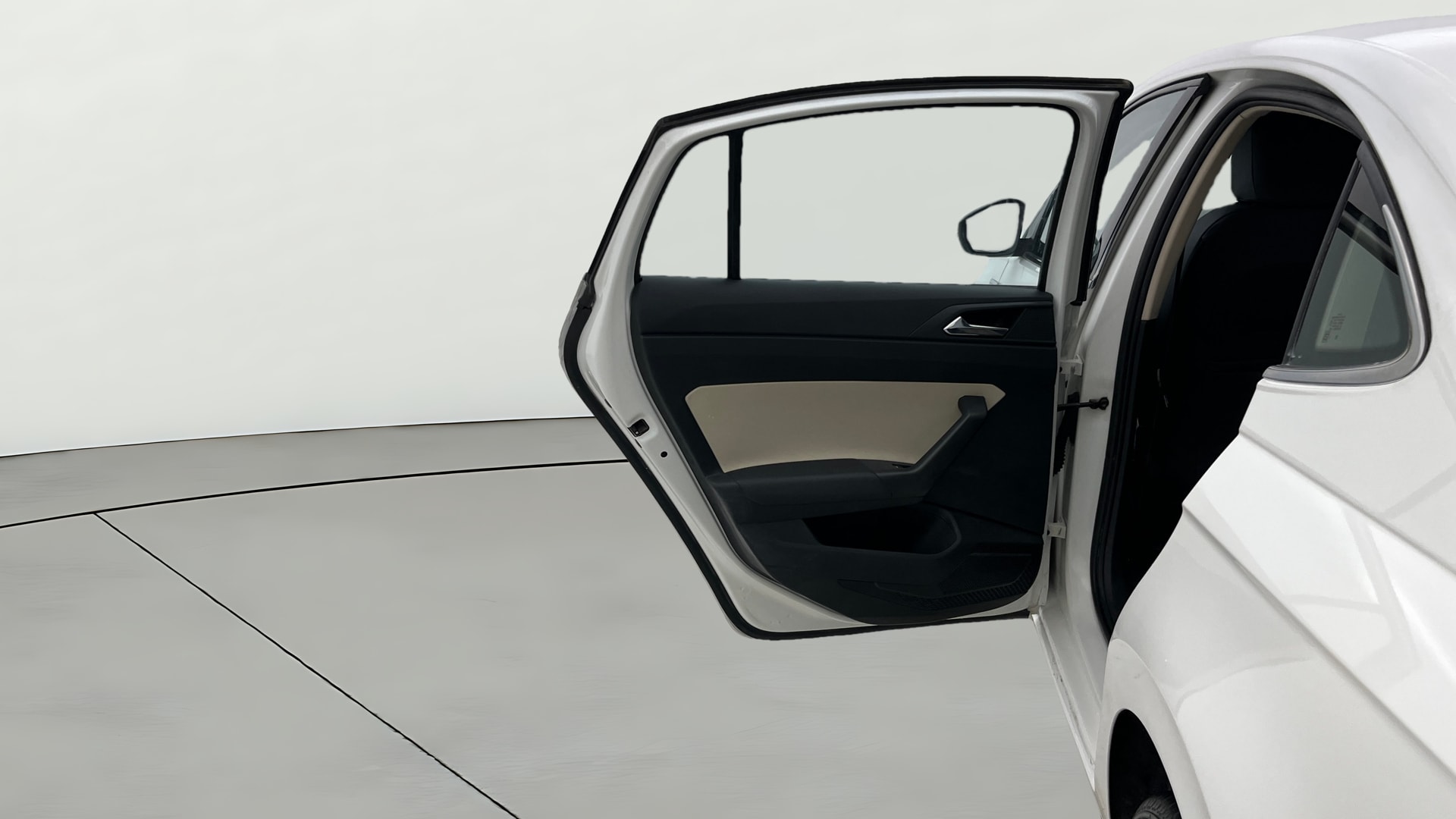 View 2023 Skoda Slavia Style 1.0 TSI AT Image 23 Used 2023 Skoda Slavia Style 1.0 TSI AT Image 23
