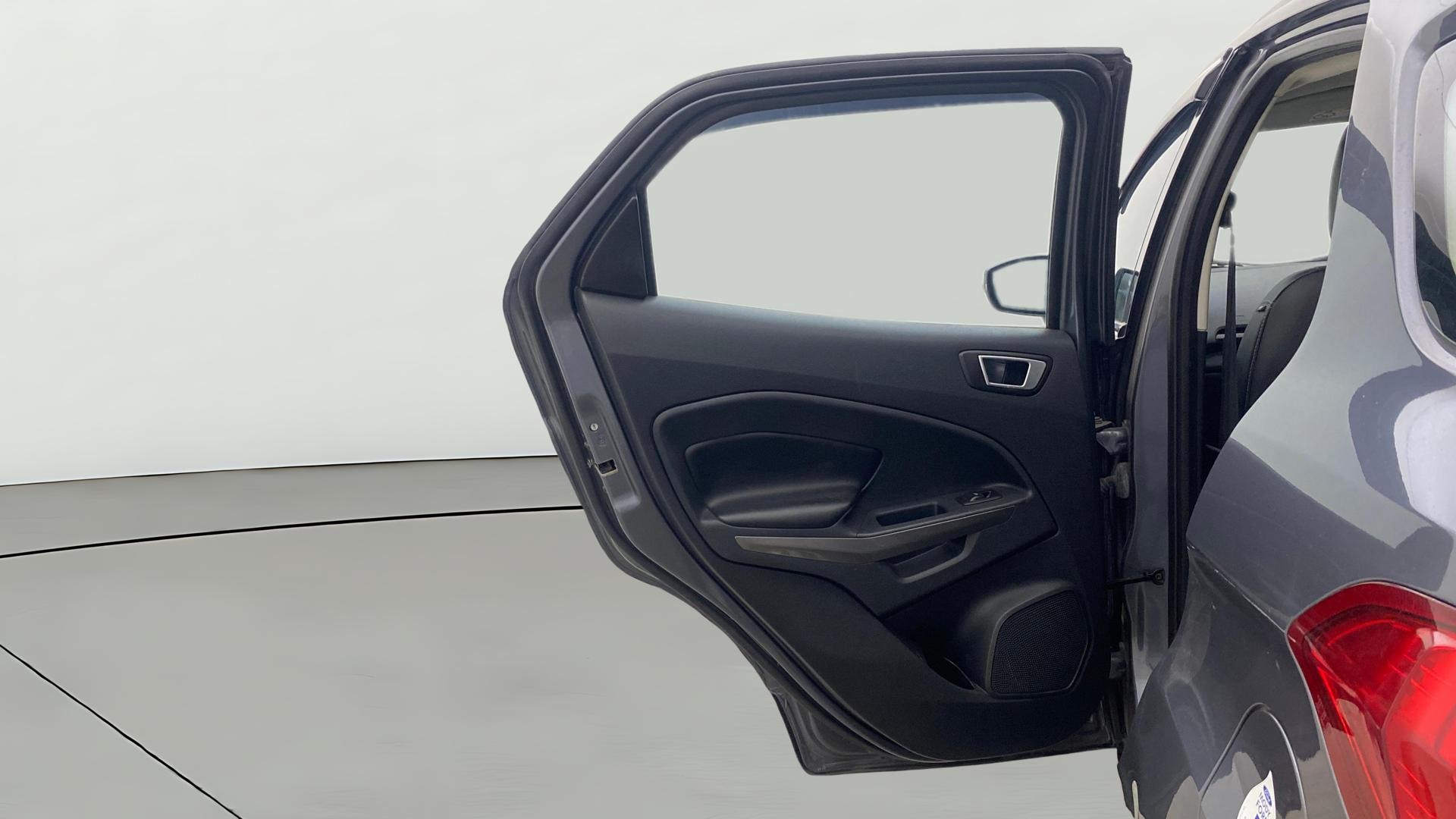 View 2019 Ford EcoSport 1.5 TDCi Diesel Ambiente BS IV Image 22 Used 2019 Ford EcoSport 1.5 TDCi Diesel Ambiente BS IV Image 22