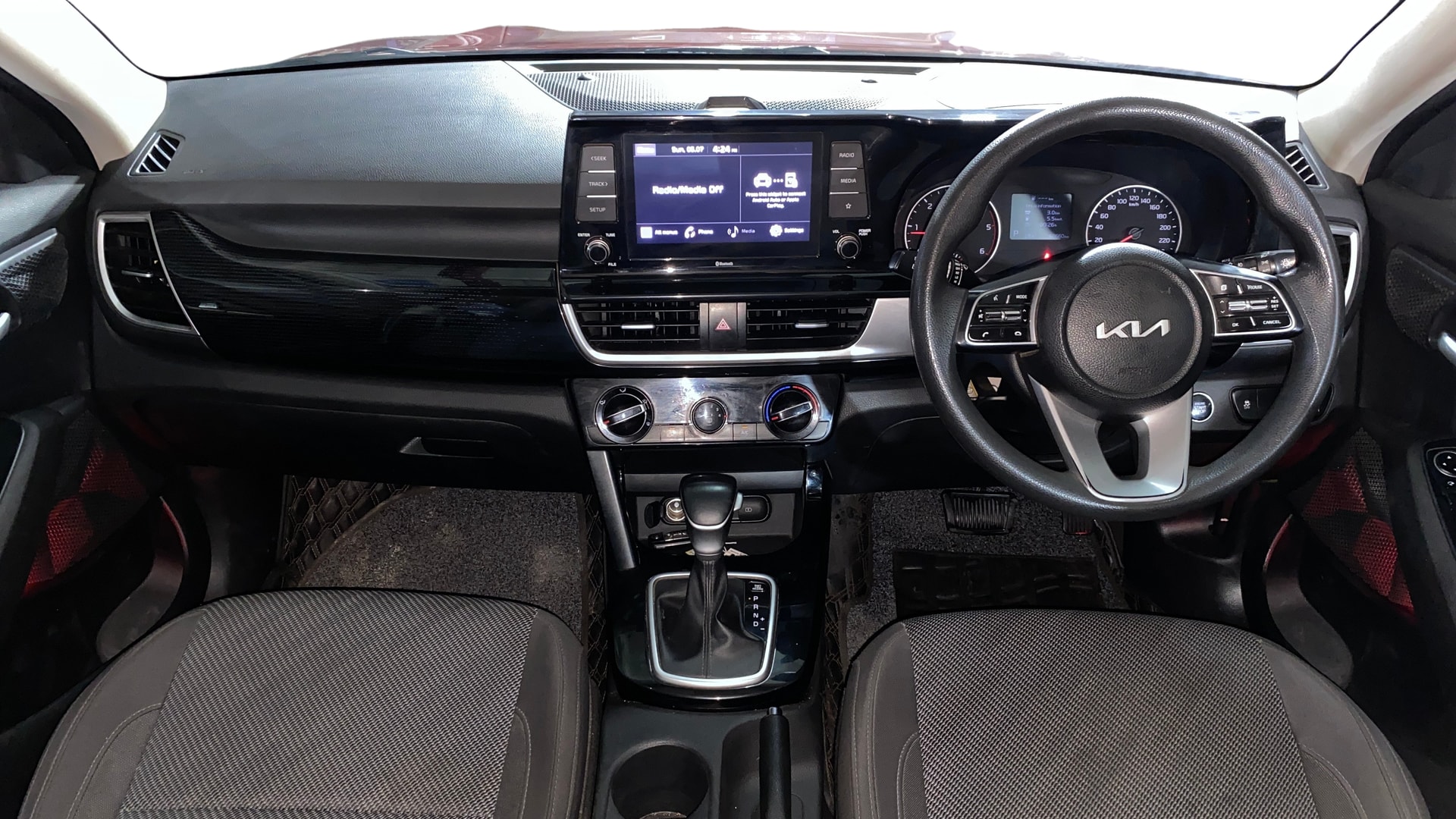 View 2022 Kia Seltos HTK Plus AT Diesel Image 16 Used 2022 Kia Seltos HTK Plus AT Diesel Image 16