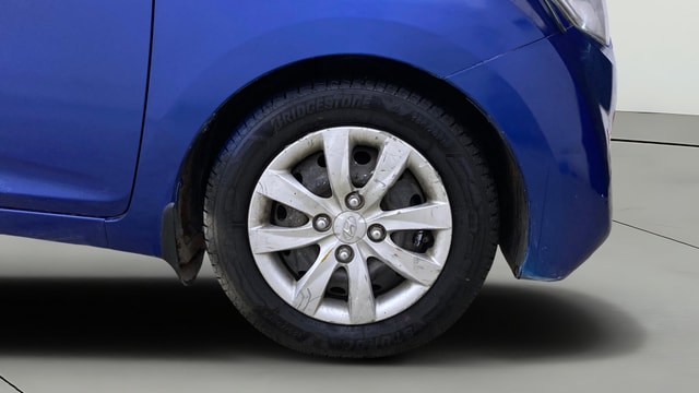 View Hyundai EON Image 39 Used Hyundai EON Image 39
