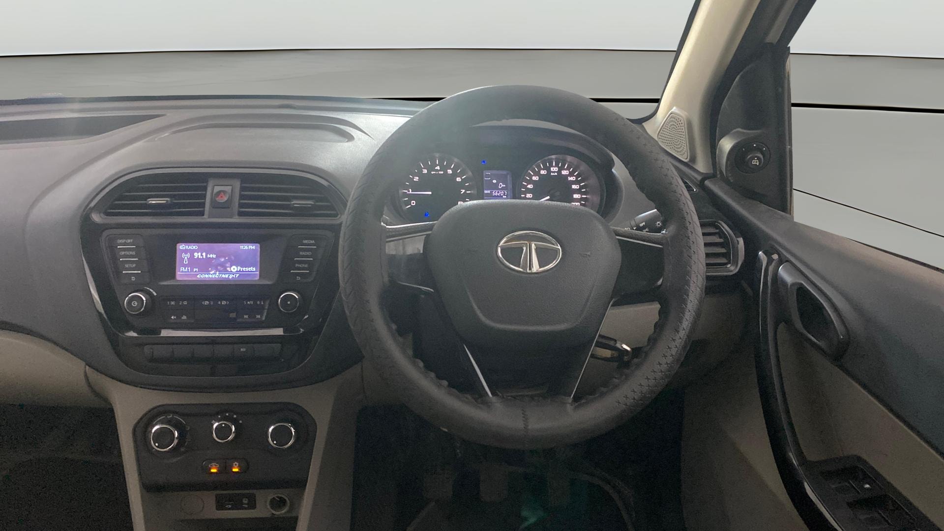 View 2018 Tata Tiago Revotorq XB Image 20 Used 2018 Tata Tiago Revotorq XB Image 20