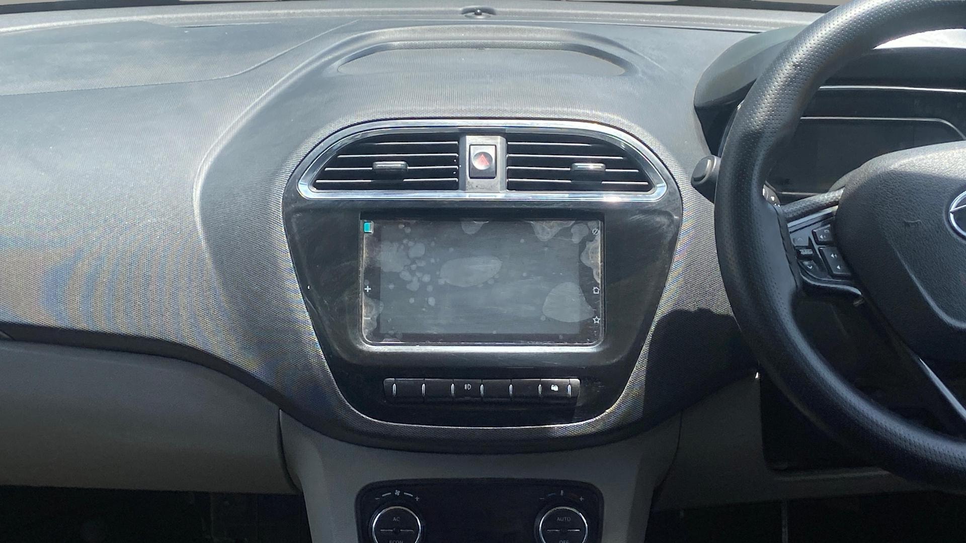 View 2020 Tata Tiago Revotorq XB Image 17 Used 2020 Tata Tiago Revotorq XB Image 17