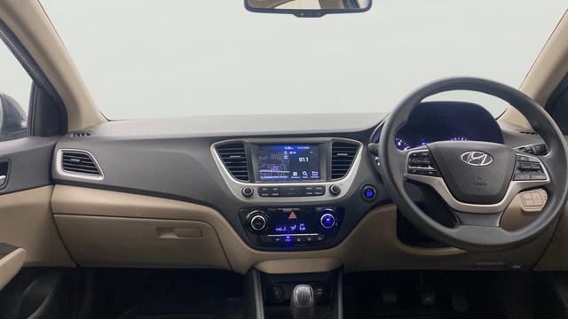 View Hyundai Verna Image 18 Used Hyundai Verna Image 18