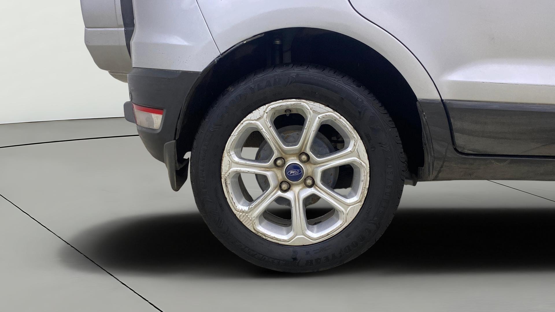 View 2018 Ford EcoSport 1.5 TDCi Diesel Ambiente BS IV Image 24 Used 2018 Ford EcoSport 1.5 TDCi Diesel Ambiente BS IV Image 24
