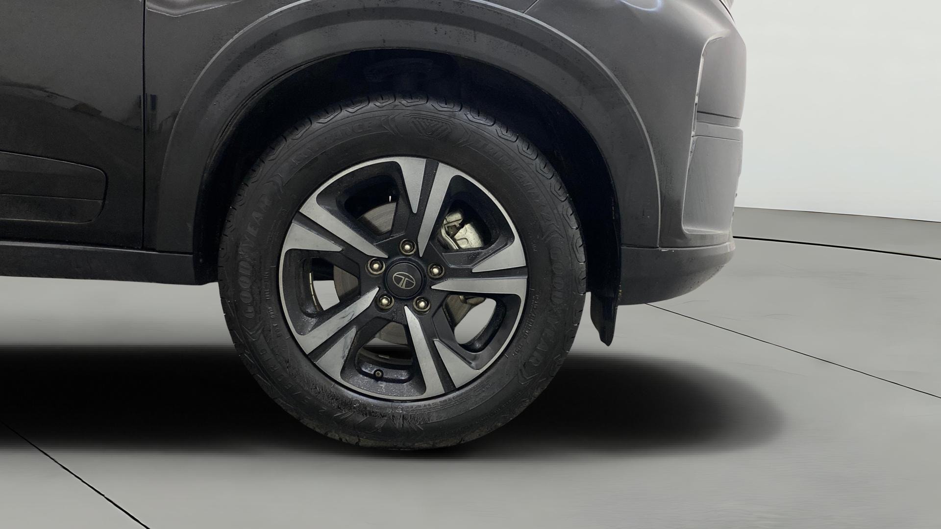 View 2024 Tata Nexon Revotron XE Image 44 Used 2024 Tata Nexon Revotron XE Image 44