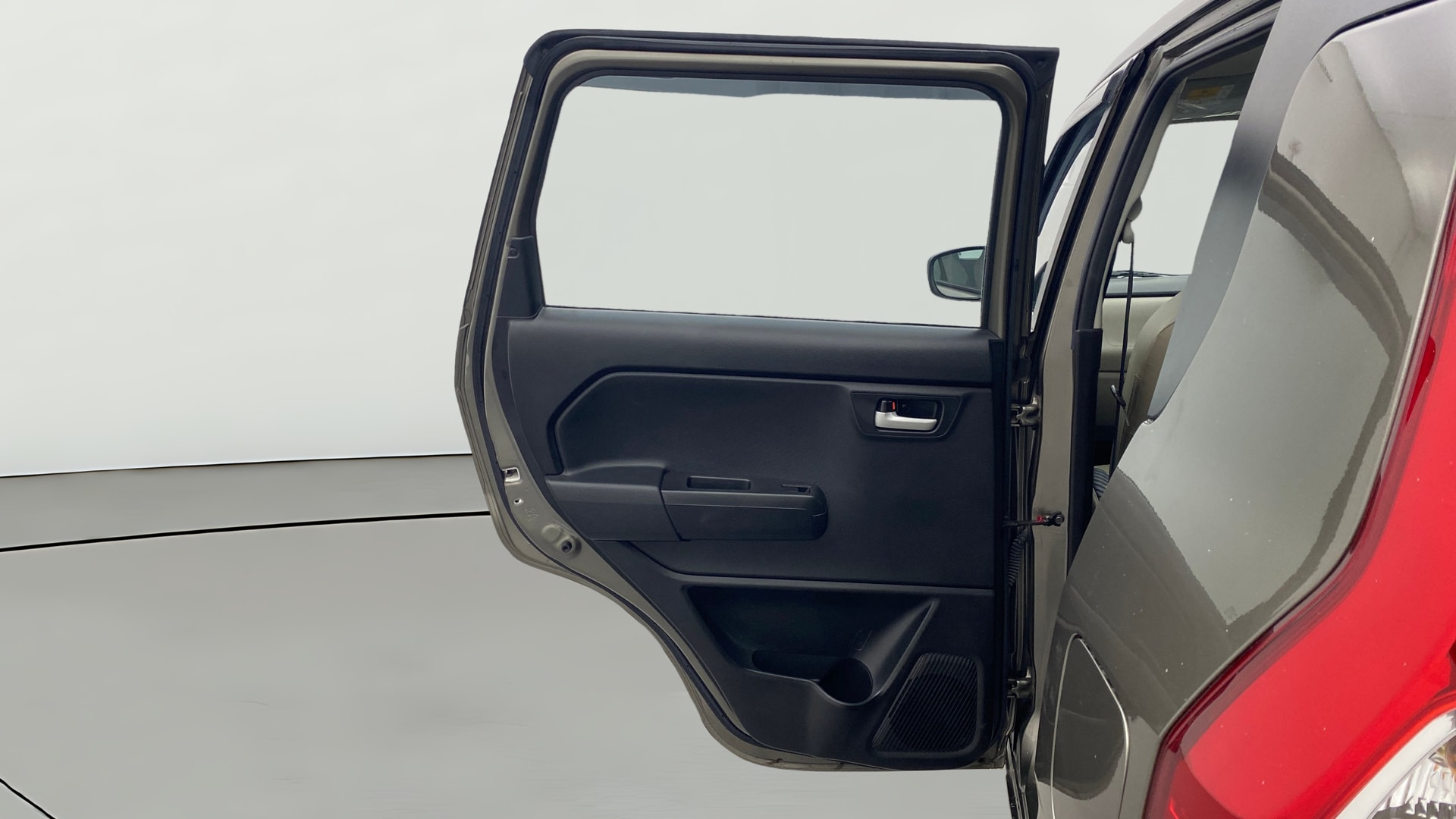 View 2023 Maruti Suzuki 1000 Base Variant Image 22 Used 2023 Maruti Suzuki 1000 Base Variant Image 22
