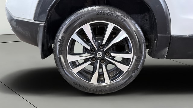 View Nissan Kicks Image 24 Used Nissan Kicks Image 24