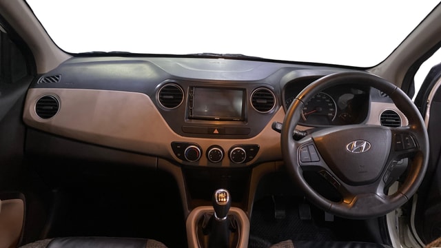 View Hyundai Grand i10 Image 29 Used Hyundai Grand i10 Image 29