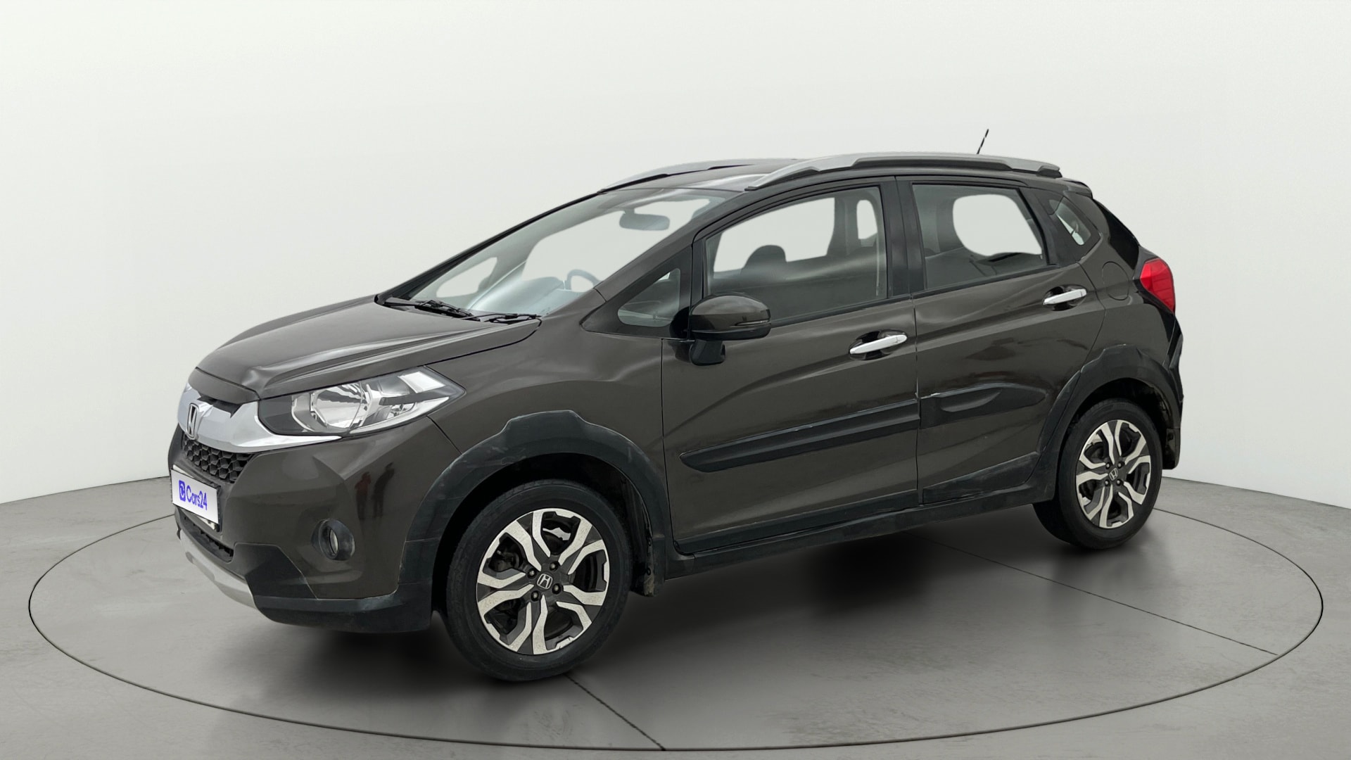 View 2018 Honda WR-V S MT Diesel Edge Edition Image 21 Used 2018 Honda WR-V S MT Diesel Edge Edition Image 21