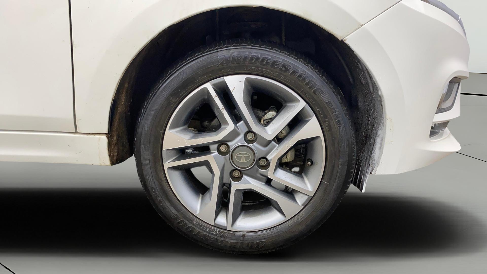 View 2025 Tata Tigor XE Diesel Image 42 Used 2025 Tata Tigor XE Diesel Image 42